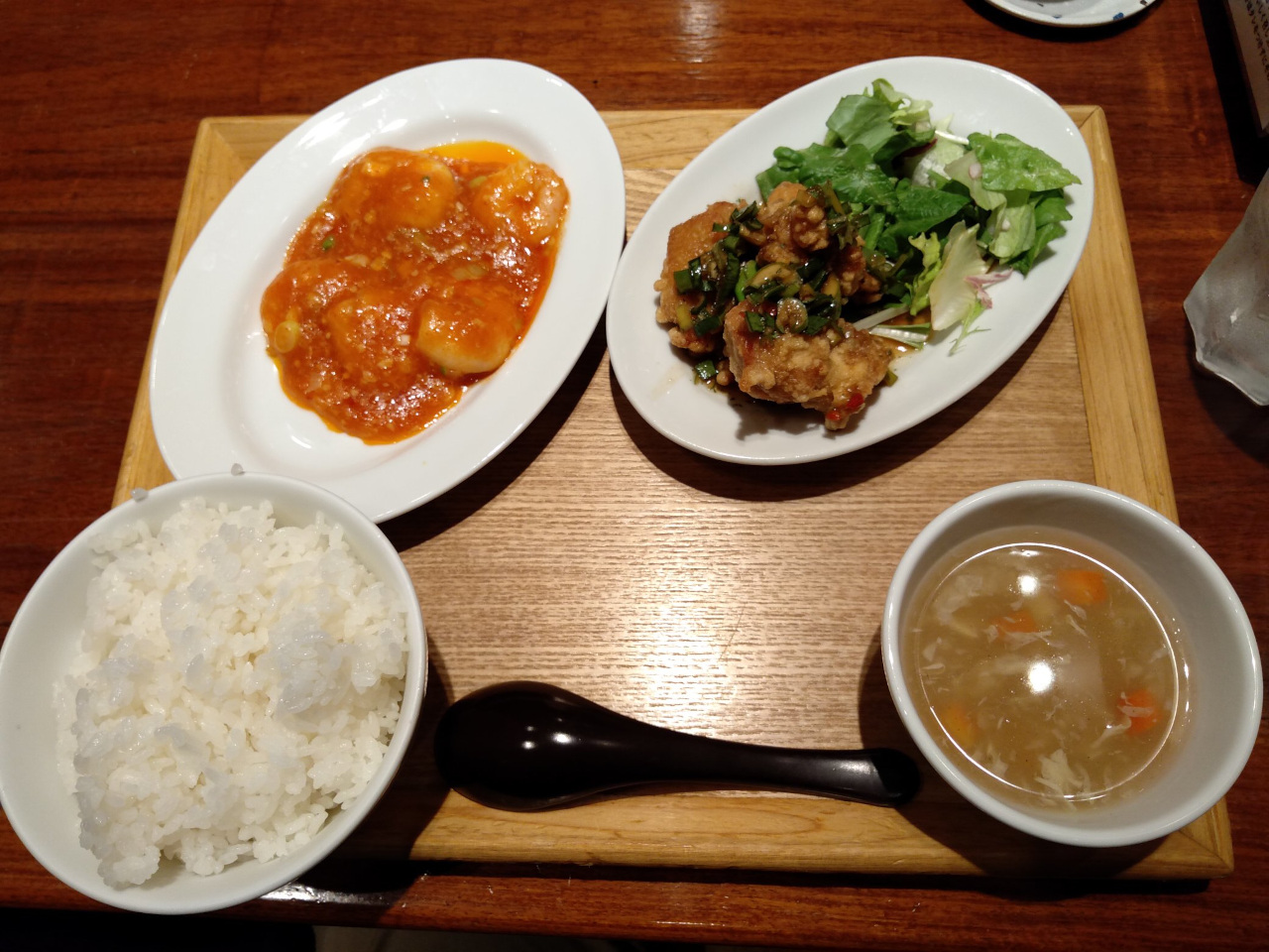 海老チリ&油淋鶏セット 海老チリ&油淋鶏セットの写真